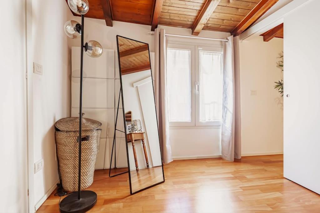 Elegante Loft Su 2 Piani A 5 Minuti Da San Siro Lejlighed Milano Eksteriør billede