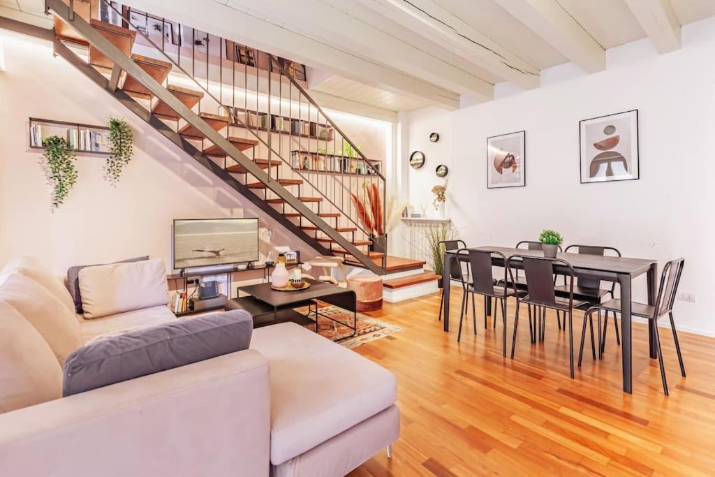 Elegante Loft Su 2 Piani A 5 Minuti Da San Siro Lejlighed Milano Eksteriør billede